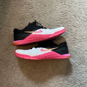 Women’s Nike MetCon